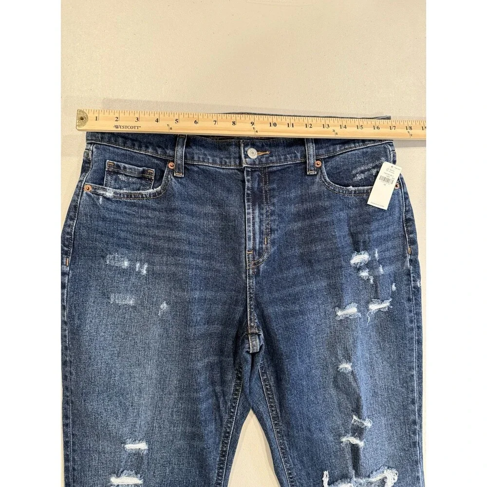 NEW Old Navy Boyfriend Jeans Women 10 Distressed Stretch Punk Cotton Travel - Picture 4 of 7